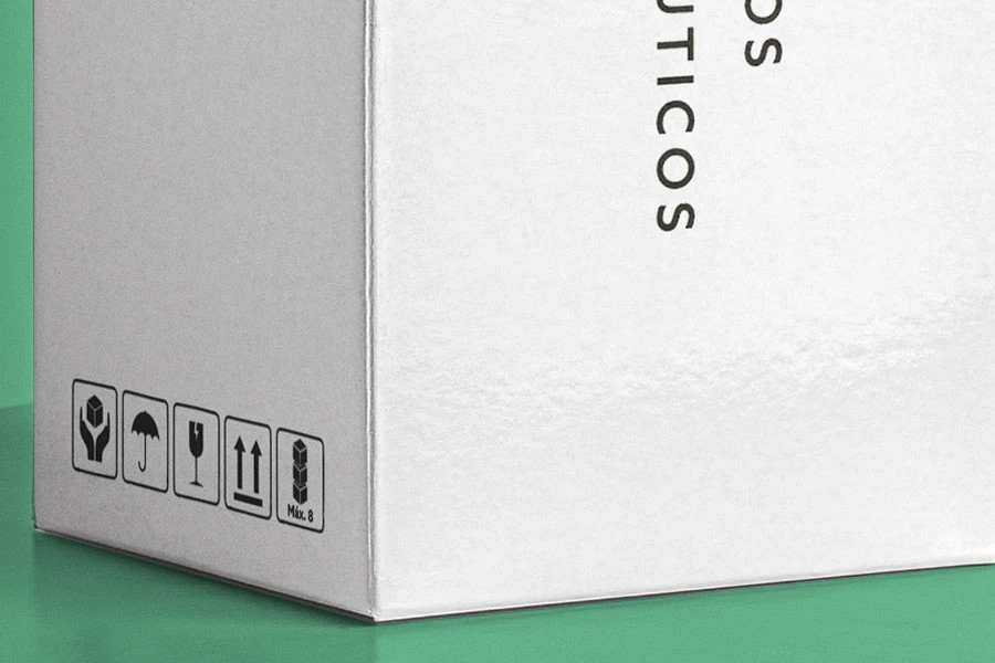 Packaging con símbolos de manipulación en cartón microcorrugado