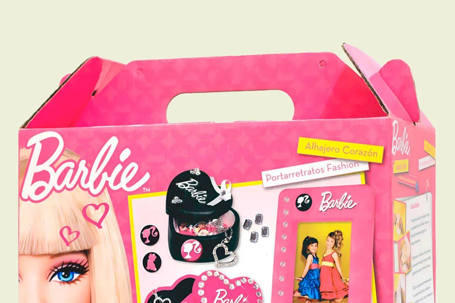Packaging con cajas troqueladas infantiles en cartón microcorrugado